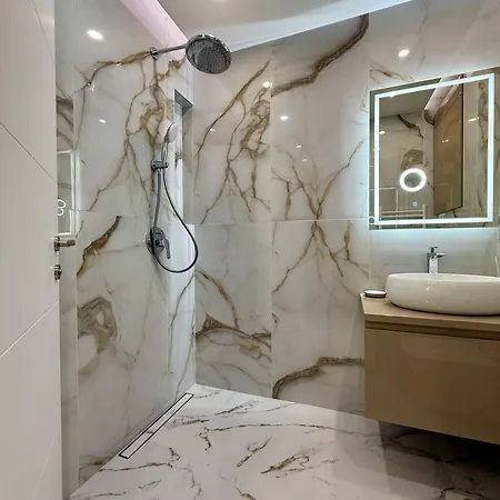 Luxury * 索菲亞